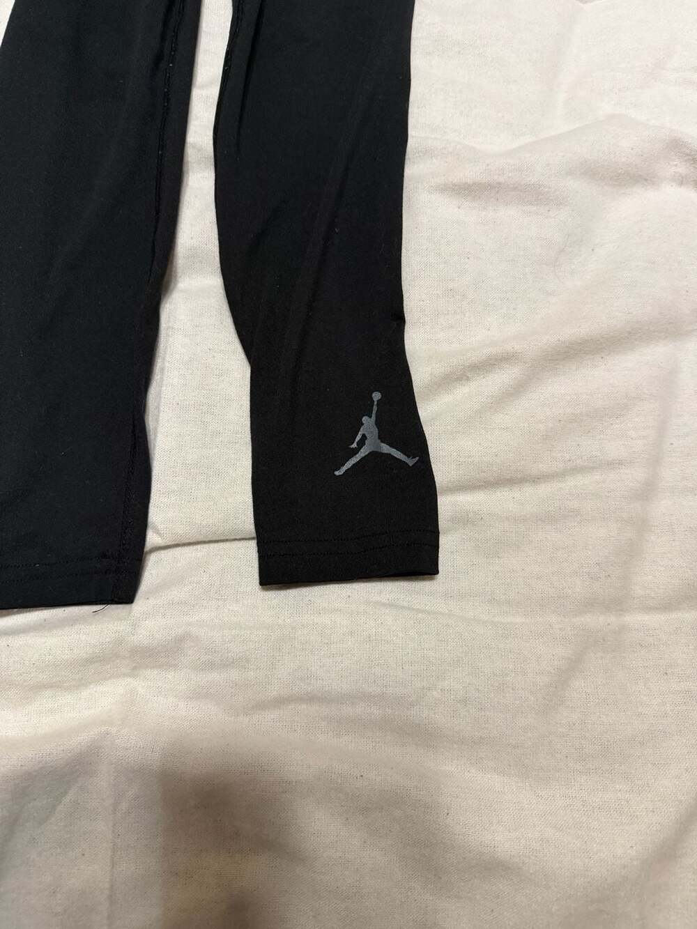Jordan Dri-Fit Compression Tights Size 6 - Picture 5 of 5